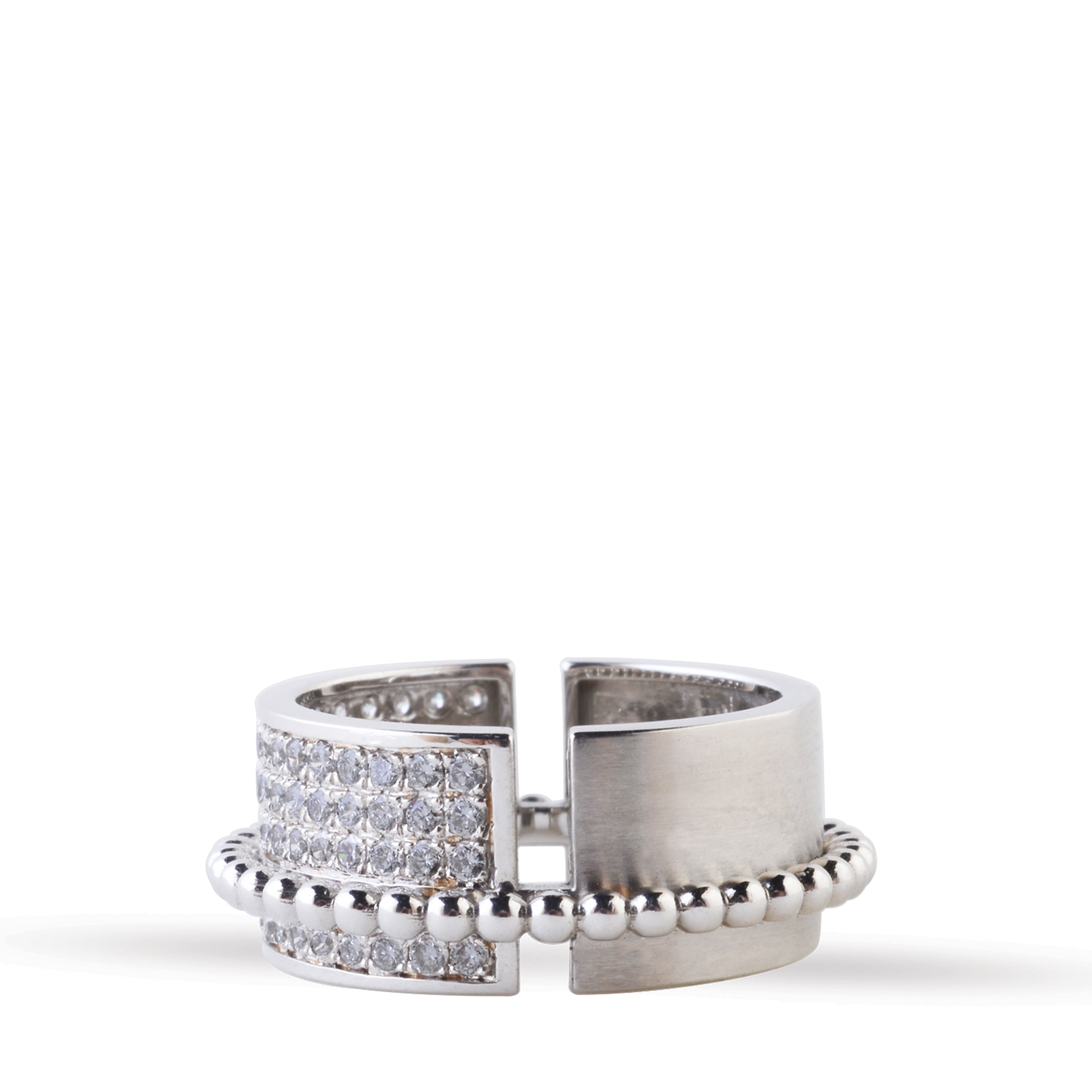 white gold ring with white diamonds