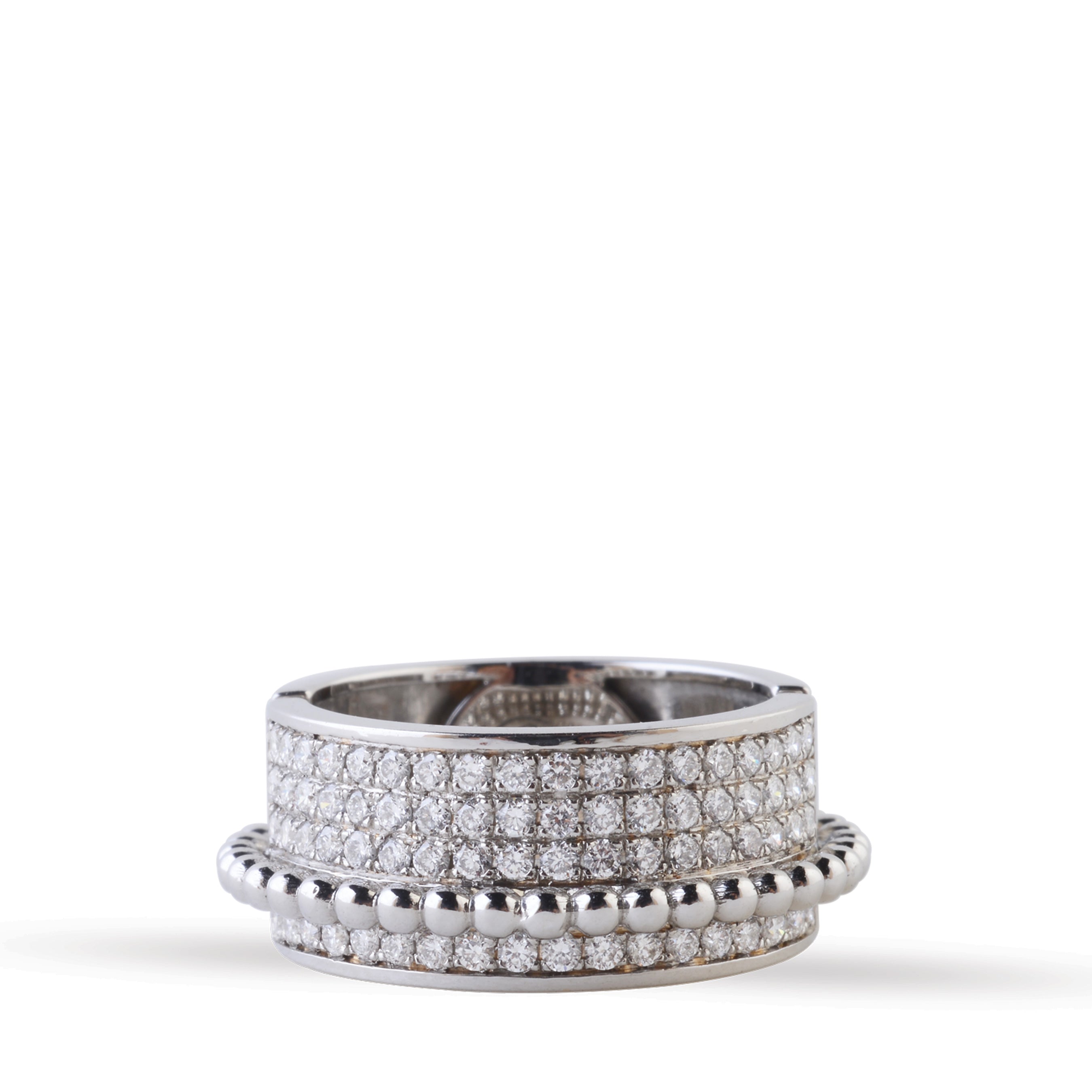 white gold ring with white diamonds
