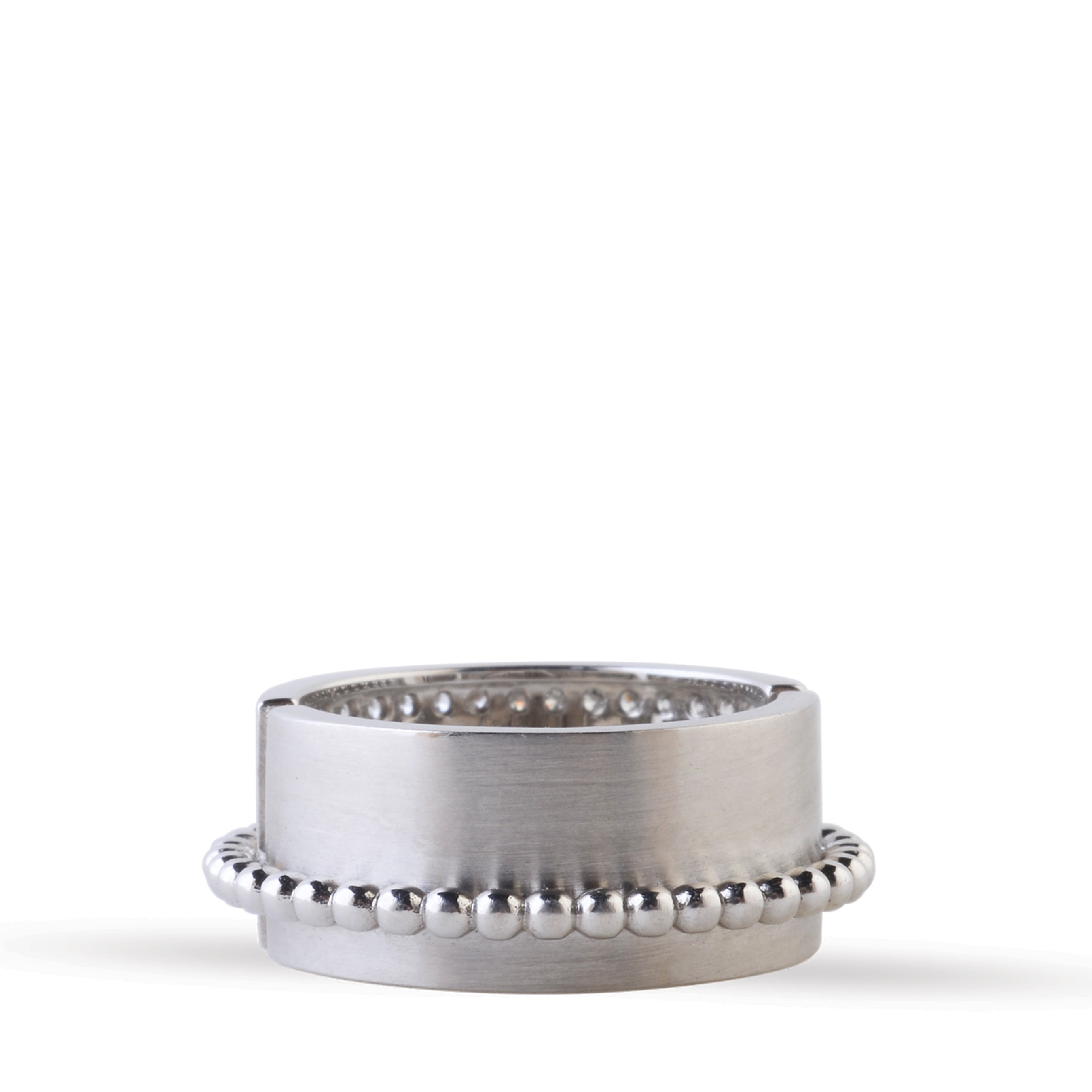 white gold ring with white diamonds