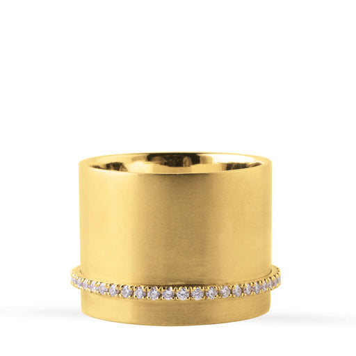 Yellow gold ring with white diamonds
