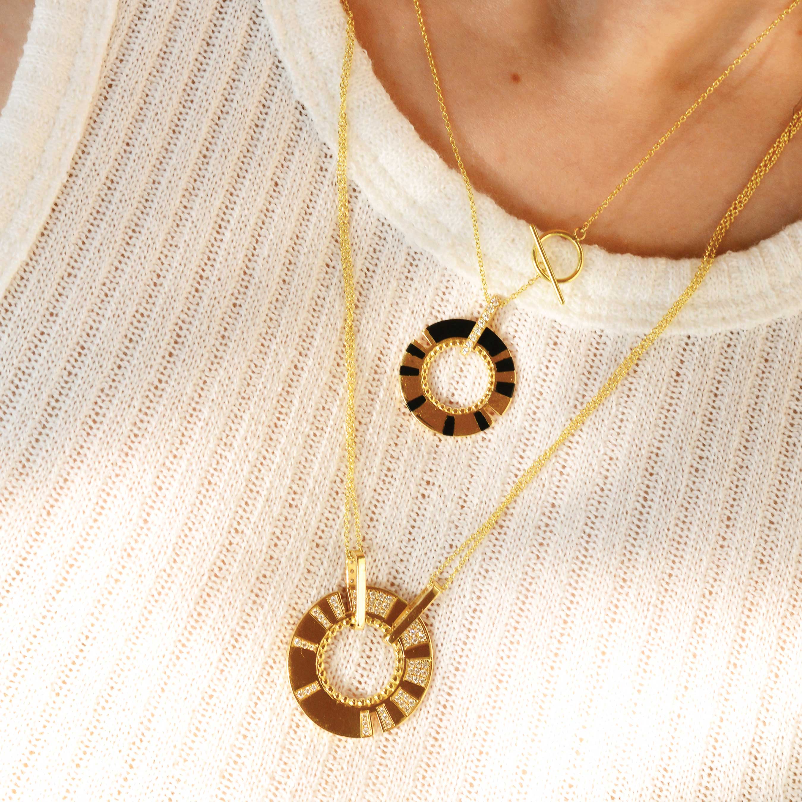 S E C O N D S K I N | Black & Diamonds