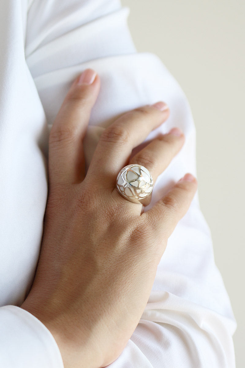 Caramel silver rings on woman hand size Medium